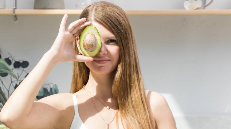 Tips διατροφής από την nutritionist για να έχεις λαμπερό δέρμα 