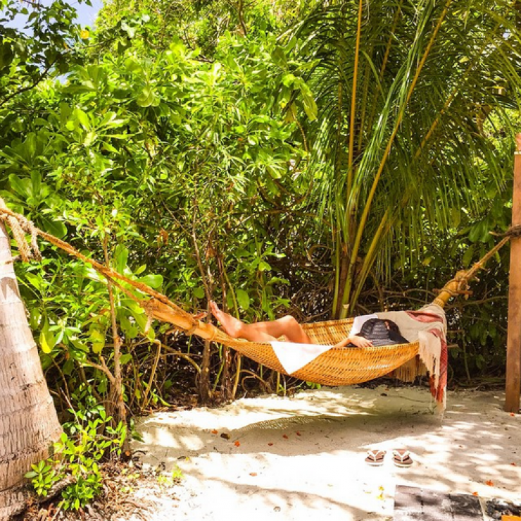 Ποια Κύπρια μοντέλο απολαμβάνει αυτές τις εξωτικές διακοπές;