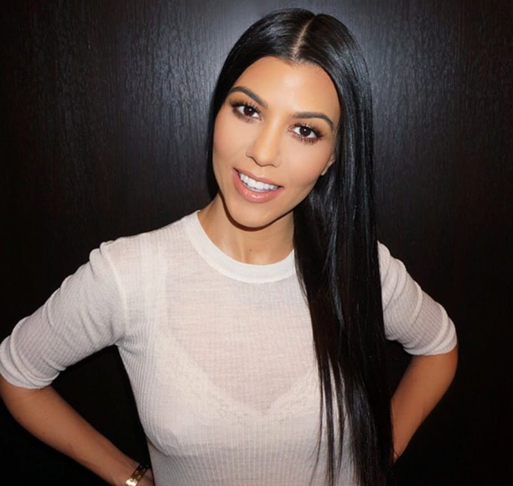 Kourtney Kardashian: Το μυστικό της για τέλεια μαλλιά κοστίζει μόλις €1