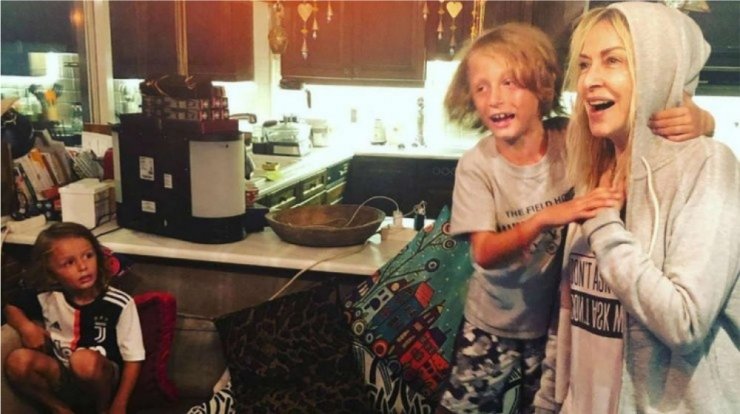 Άννα Βίσση: Η αδημοσίευτη εικόνα που ανήρτησε για τα γενέθλια του εγγονού της