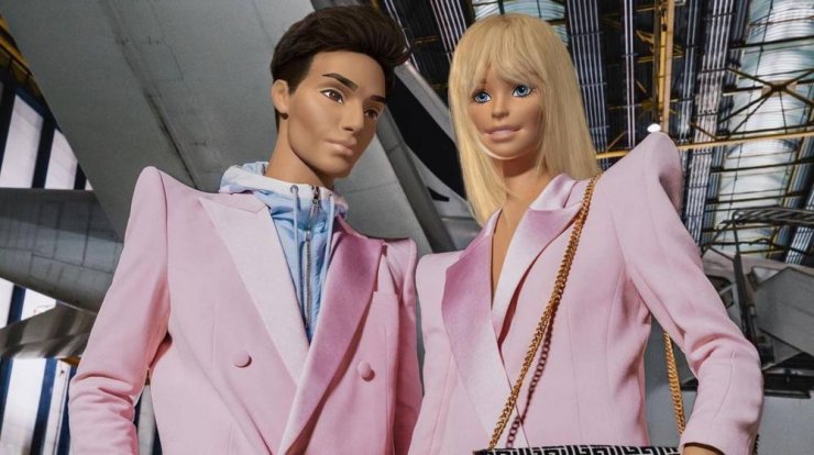 Balmain x Barbie: Η Barbie και ο Ken φοράνε τη νέα συλλογή του οίκου