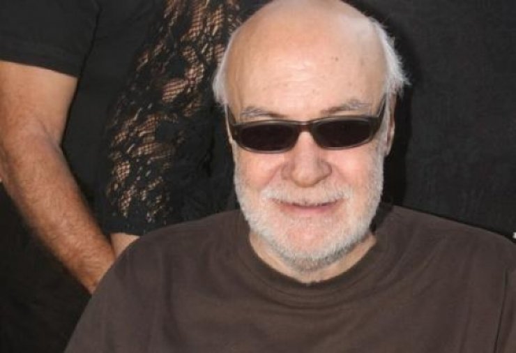 Δες τον μικρό γιο του Αντρέα Μπάρκουλη που του μοιάζει καταπληκτικά