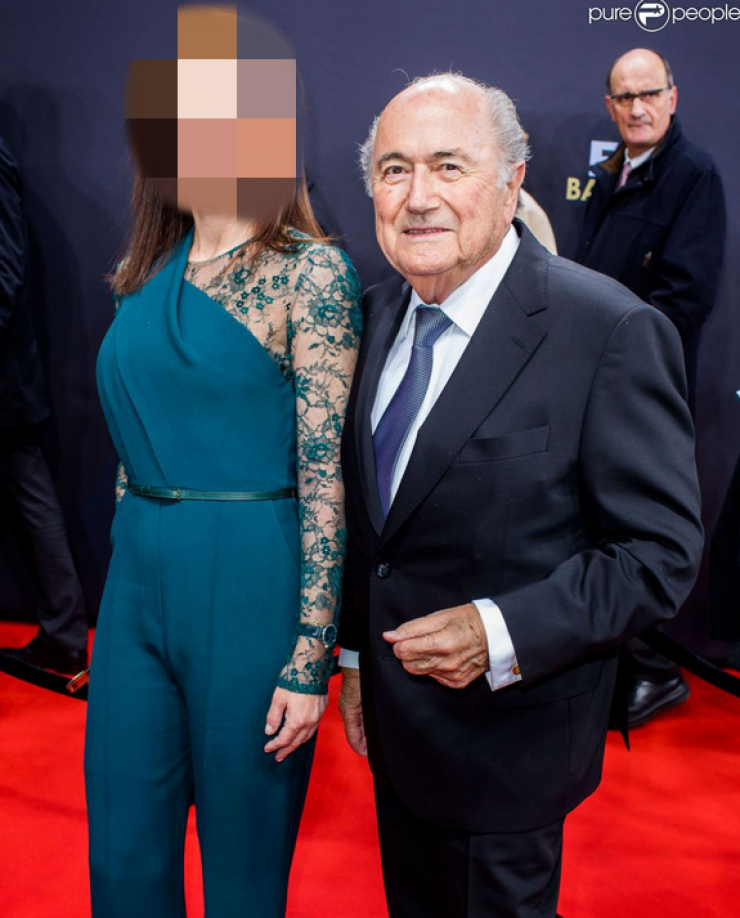 Θα πάθετε πλάκα με την εντυπωσιακά όμορφη σύντροφο του Blatter! [εικόνες]