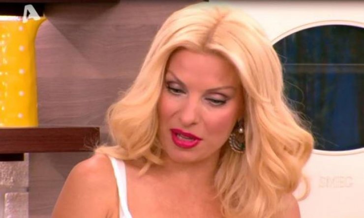  Η Ελένη ανέβηκε στη ζυγαριά και…