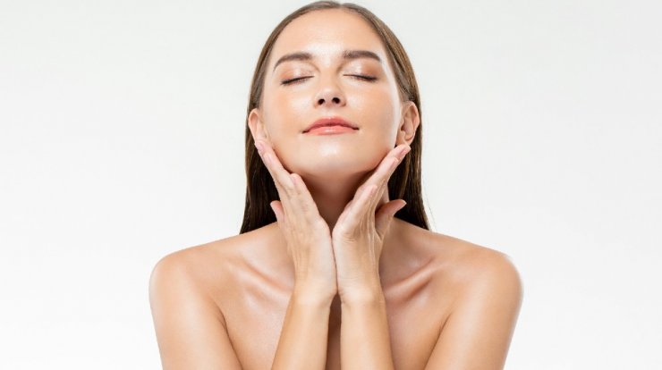 Ξηροδερμία από το κρύο: Το μυστικό που θα αναζωογονήσει άμεσα την επιδερμίδα σου