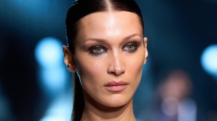 Η Βαρβάρα Νικολακάκη εξηγεί πώς να πετύχεις το smokey eyes που είναι η hot τάση του χειμώνα