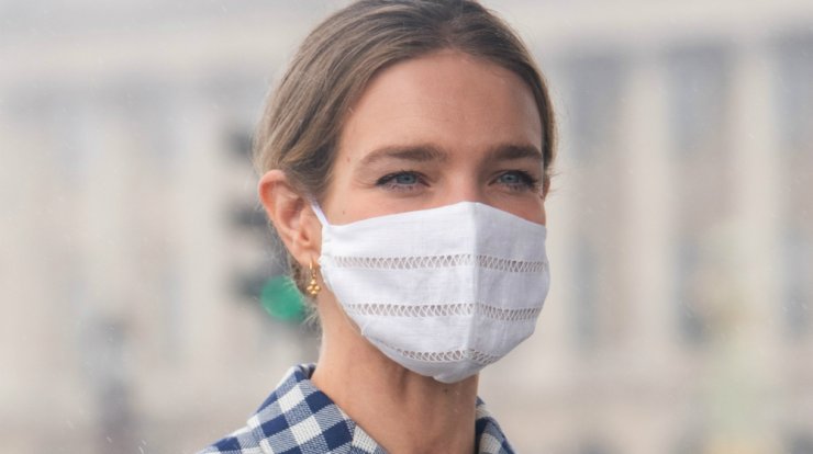 Προστατευτική μάσκα και ακμή: Όλα όσα πρέπει να γνωρίζεις