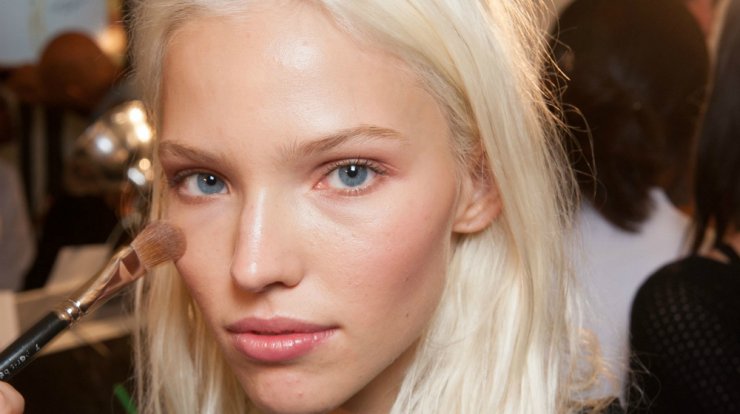 Το ιδανικό μακιγιάζ για το νησί