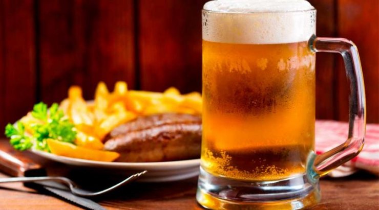 Γερμανικές μπίρες, μπέργκερ και λουκάνικα στο Octoberfest Light