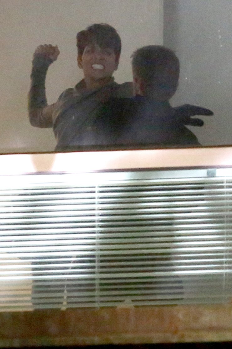 Σοκ! Διάσημη ηθοποιός του Hollywood γρονθοκοπεί άντρα [εικόνες]