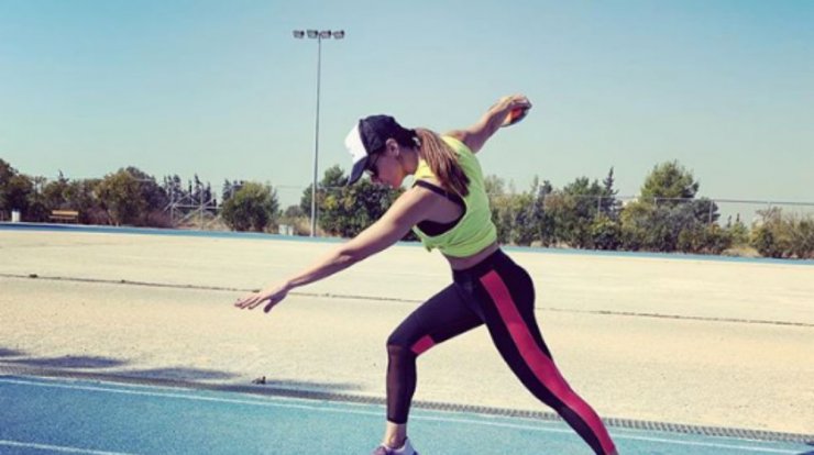 Ελληνίδα ηθοποιός αποκαλύπτει: "Μου στέλνουν φωτογραφίες με τα επίμαχα σημεία"