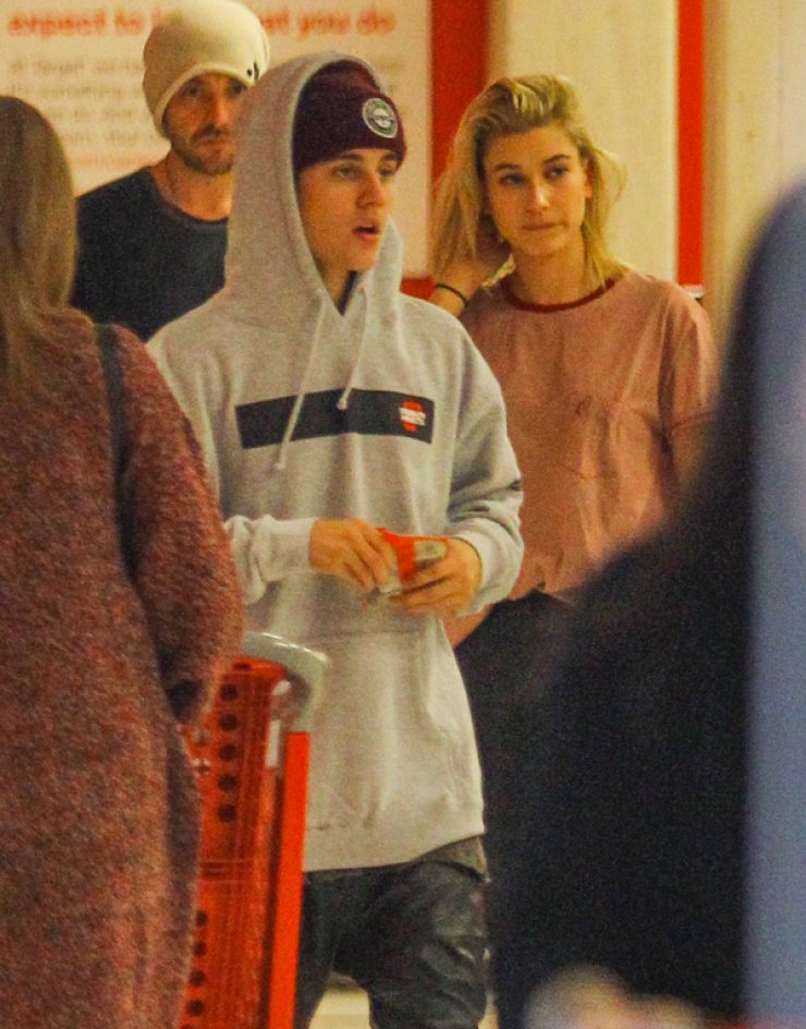 Επιβεβαιώθηκε ο νέος έρωτας του Justin Bieber [εικόνες]