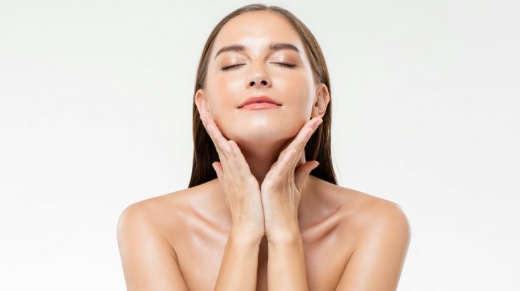 Αντιγήρανση: Οι αμπούλες που θα σου χαρίσουν νεανική επιδερμίδα