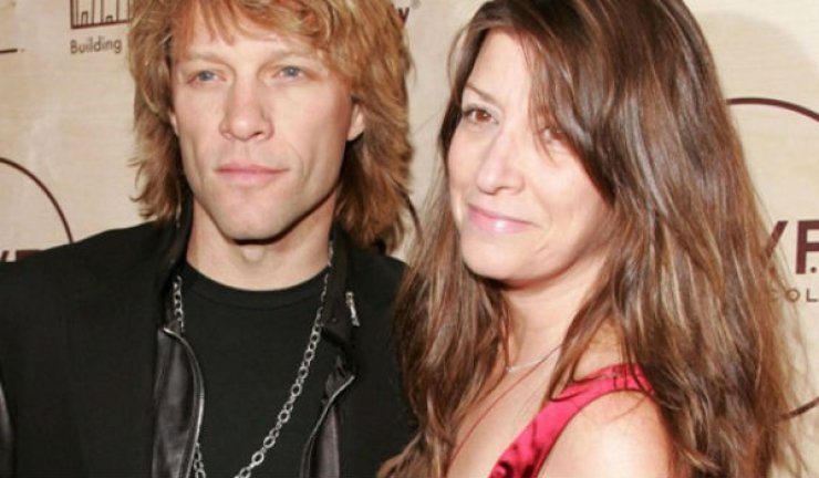 Η σύζυγος του Bon Jovi έκοψε τις φλέβες της