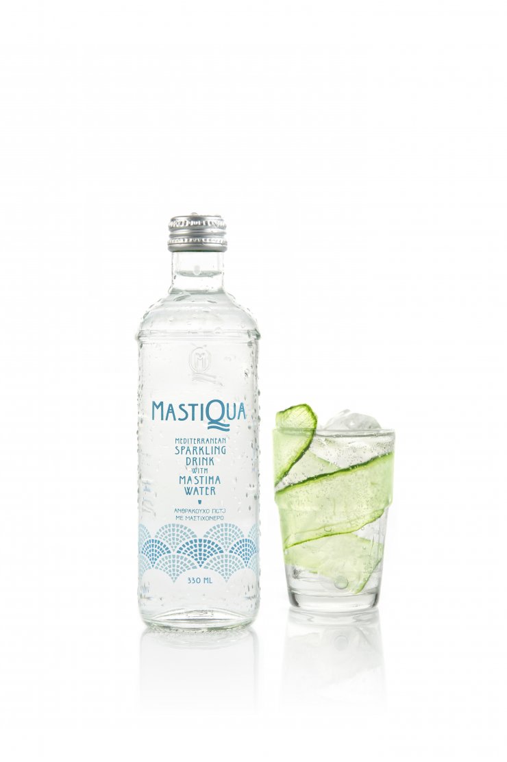 Mastiqua: Το νέο ανθρακούχο νερό που μας “ταξιδεύει” σε όλη τη Μεσόγειο