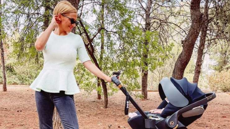 Νάντια Μπουλέ: Αποκάλυψε το ιδιαίτερο όνομα που θα δώσουν στην κόρη τους!