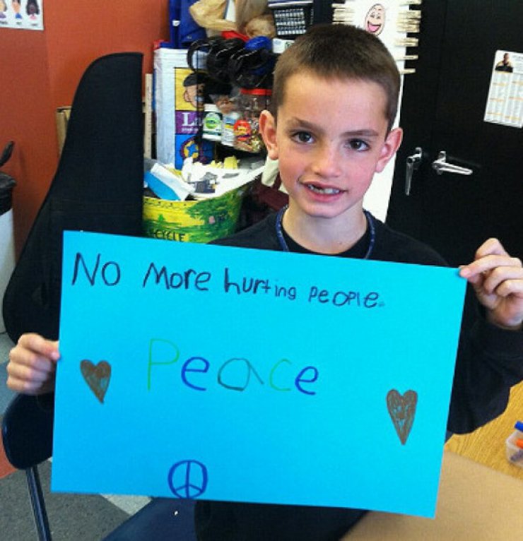 Απίστευτη τραγωδία: Ο γιος του διαμελίστηκε, η γυναίκα του στην εντατική, η κόρη ακρωτηριασμένη