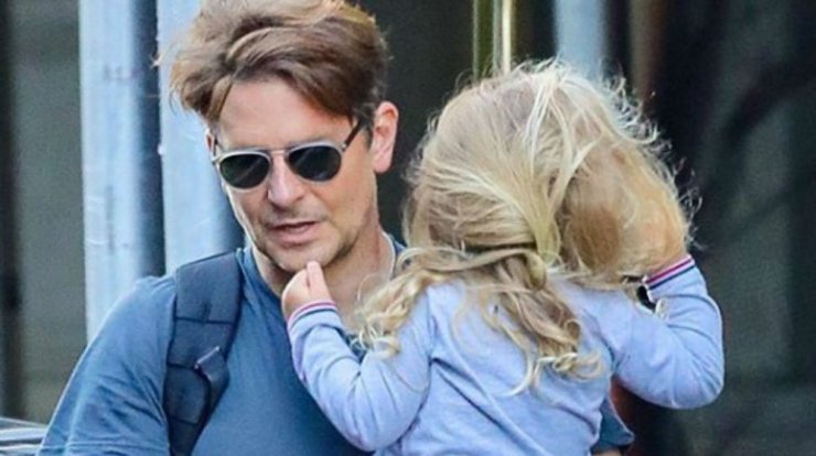 Bradley Cooper: Είδαμε το πρόσωπο της δίχρονης κόρης του και είναι μία κούκλα! [εικόνες]
