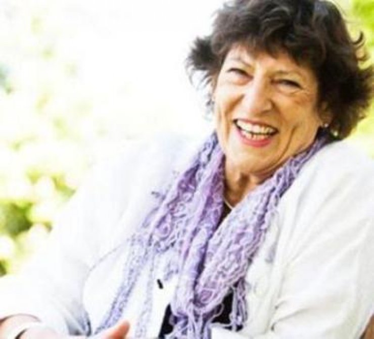 Καλλιεργώντας Εσωτερική Ειρήνη – με την Μπρέντα Ντέηβις ΜD