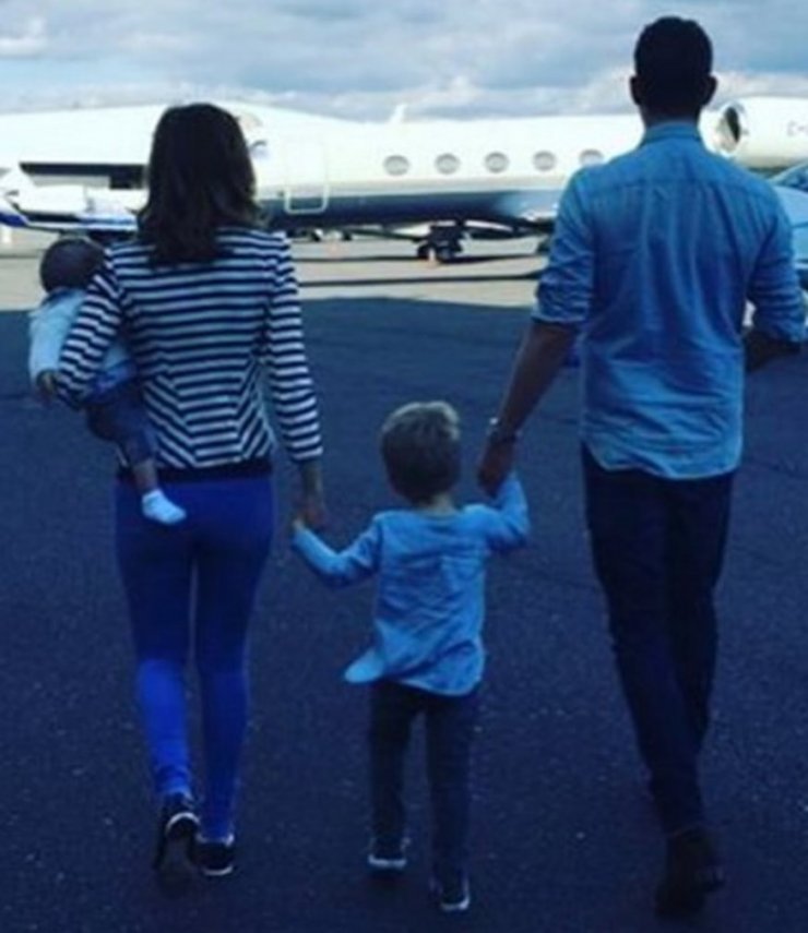 Η πιο αισιόδοξη είδηση της ημέρας! Ξεπερνά τον καρκίνο ο 3χρονος γιος διάσημου τραγουδιστή!