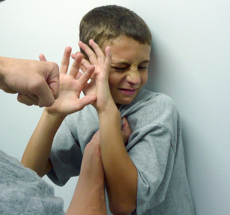 Bullying: Τι πρέπει να γνωρίζουν οι γονείς