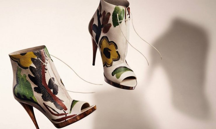 Τα ακαταμάχητα ψηλοτάκουνα του οίκου Burberry