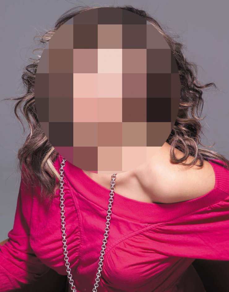 Πολυσυζητημένη παίχτρια ελληνικού ριάλιτι έγινε μαμά