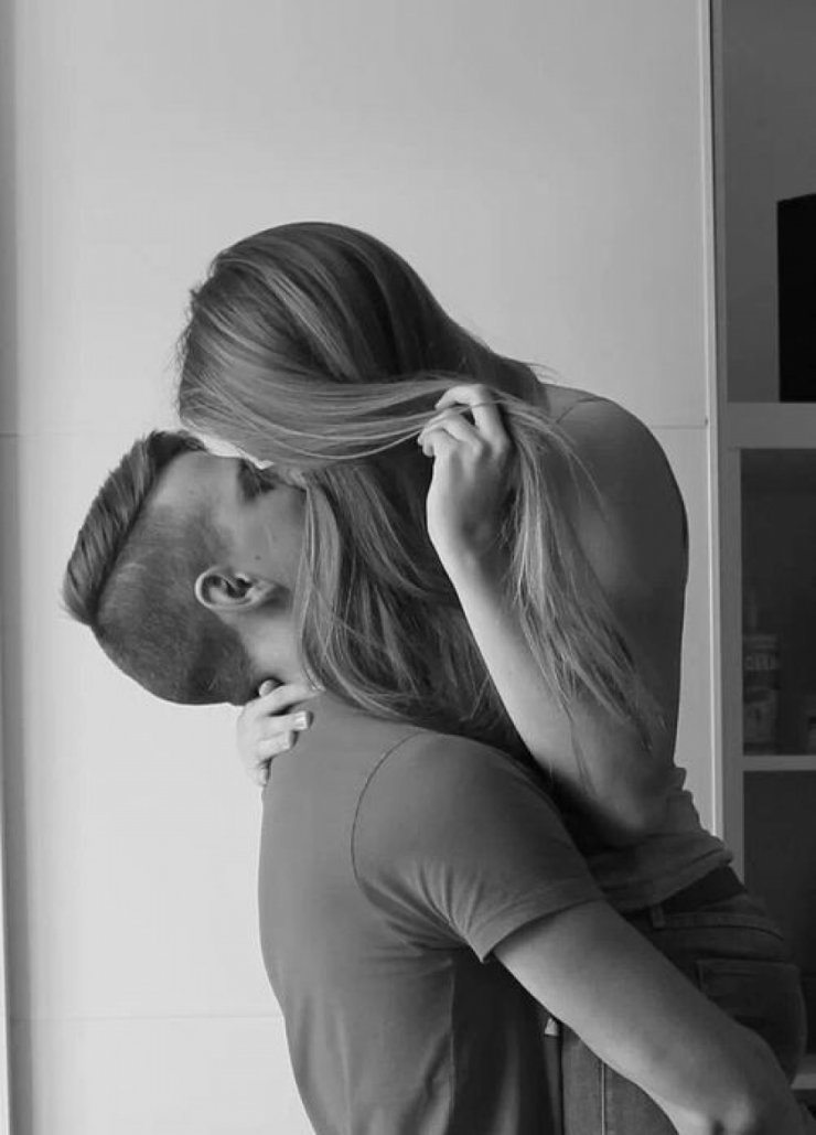 Εγκεφαλικό σεξ: 3 τρόποι για να πάθει κόλλημα μαζί σου 