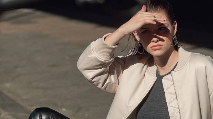 Συλλογή Leather Effect από την Calzedonia