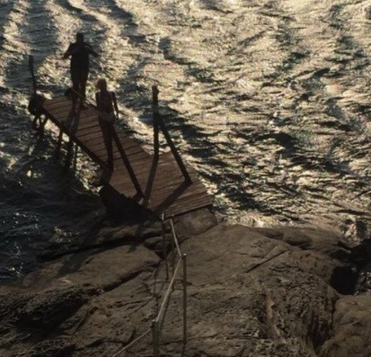 Οι πρώτες κοινές τους φωτογραφίες από τις διακοπές τους στην Τήνο