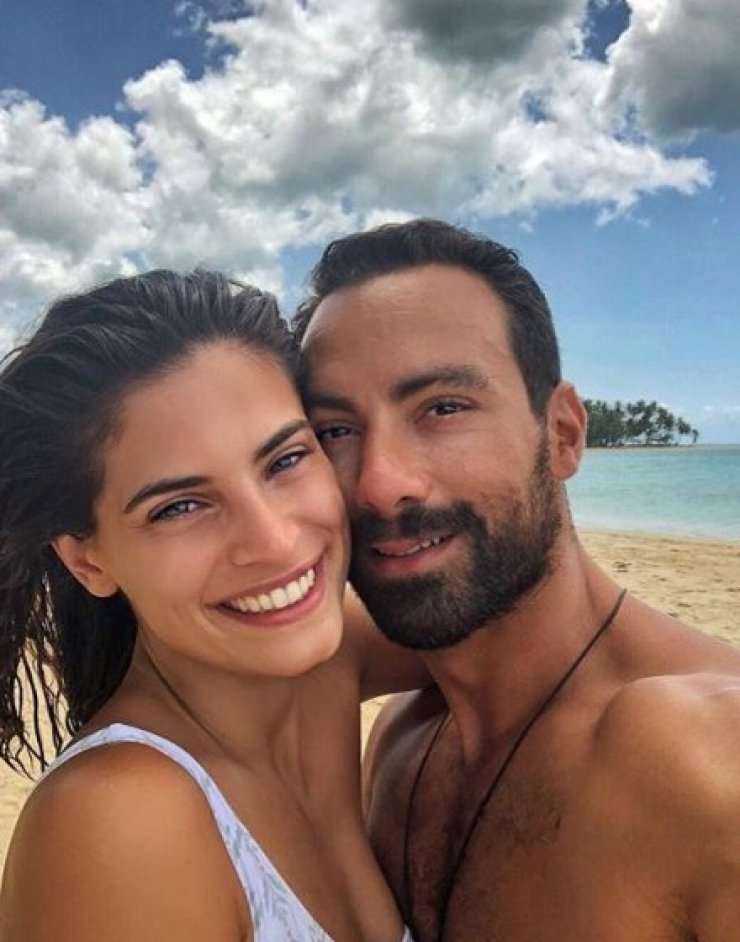 Η λεπτομέρεια που μάθαμε για το γάμο Τανιμανίδη – Μπόμπα που δεν γνωρίζαμε!