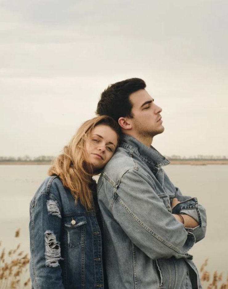 Αυτά είναι τα 4 πράγματα σε μια γυναίκα που απωθούν τους άντρες!