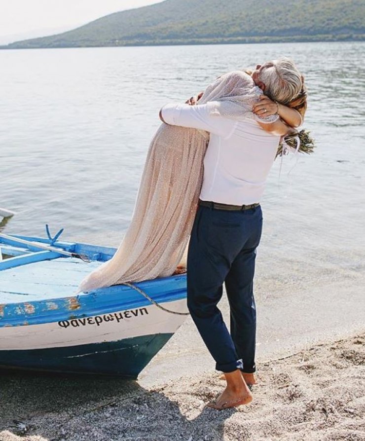 Πόσο συγκινητικό! Επώνυμος Έλληνας παντρεύτηκε και έκανε την πρώτη του ανάρτηση! [εικόνες & βίντεο] 