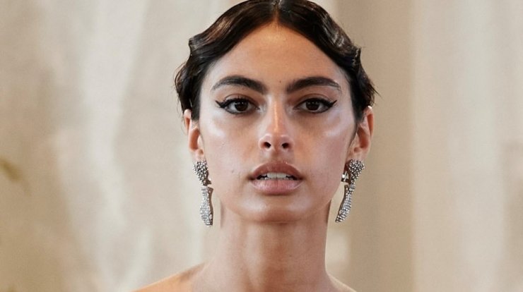 Πώς να υιοθετήσεις την τάση Cat Eye