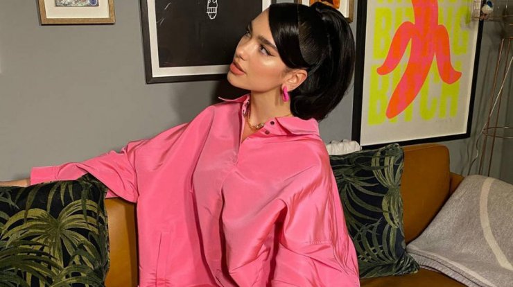 Υιοθέτησε το cat eye look της Dua Lipa με 4 απλά βήματα