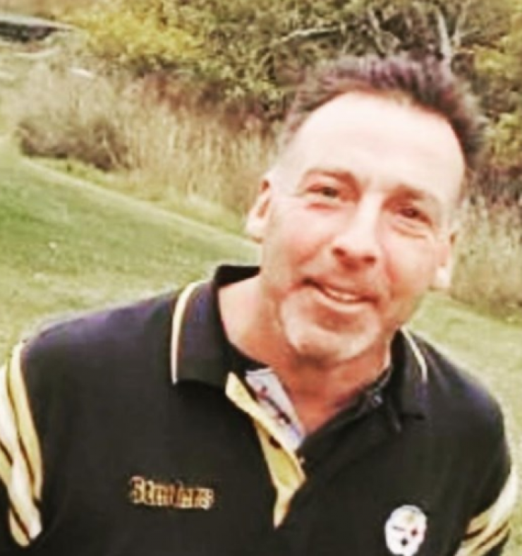 Πασίγνωστη ηθοποιός ανακοίνωσε τον θάνατο του αδερφού της!