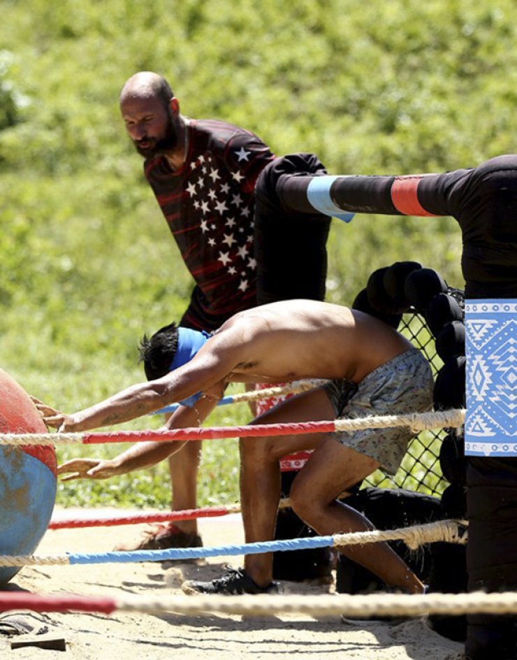 Δεν θα το πιστεύετε! Η απίστευτη ομοιότητα Κύπριου δημοσιογράφου με τον Πάνο του "Survivor"