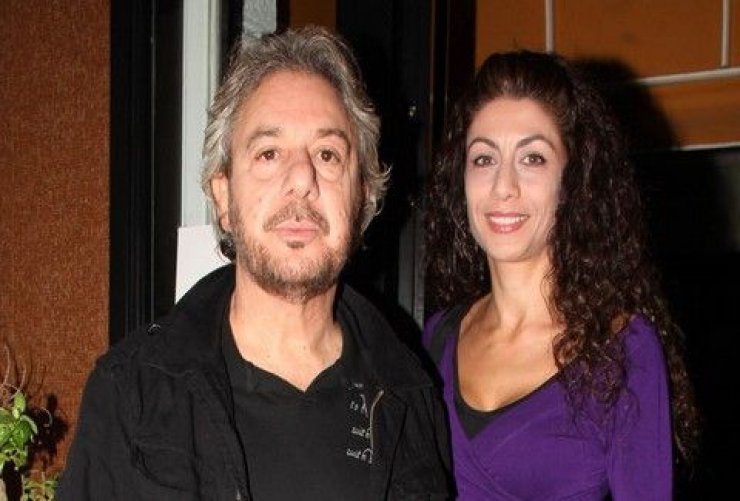 H τελευταία σύντροφος του Αντώνη Βαρδή μιλά πρώτη φορά μετά το χαμό του και μιλά για το μυστικό γάμο τους