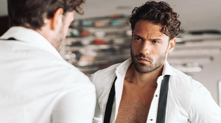 Κωνσταντίνος Αργυρός: Πήρε βιντεοκλήση Θεοδωρίδου και Ιακωβίδη και τραγούδησαν σε συναυλία του στην Κύπρο [βίντεο]