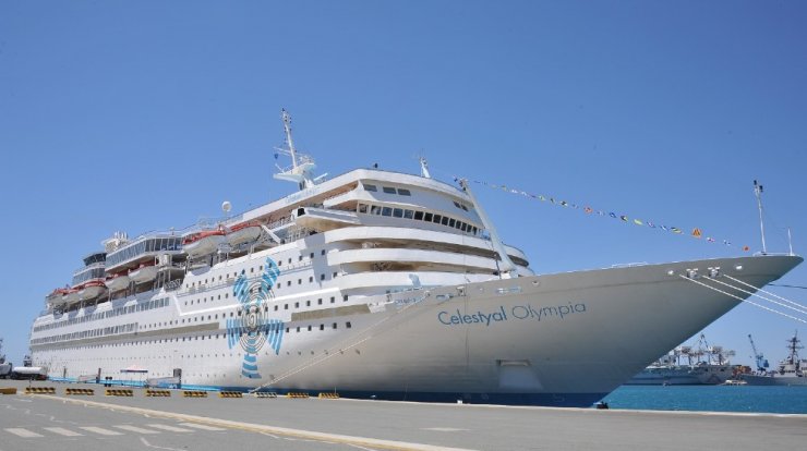 Πρώτη προσέγγιση του Celestyal Olympia στο λιμάνι της Λεμεσού για την καλοκαιρινή περίοδο 2021