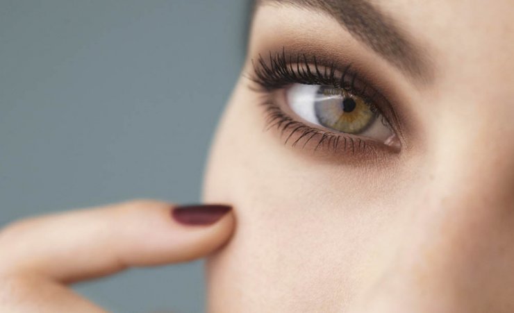 Ο οίκος Chanel δίνει έμφαση στην υφή παρουσιάζοντας τη νέα του συλλογή μακιγιάζ