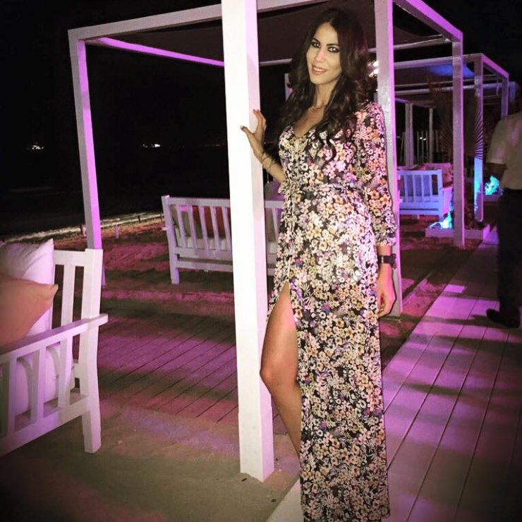 Χάρις Δημητρίου: Στις κερκίδες της Τούμπας για να στηρίξει το σύντροφό της