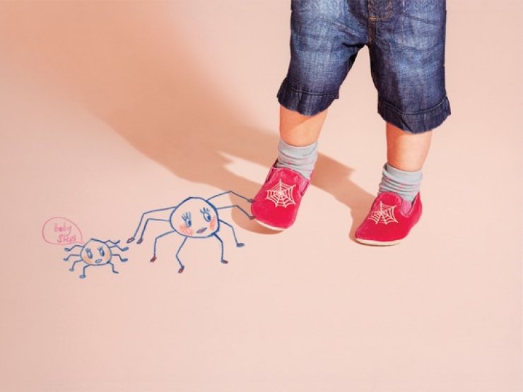 Τα παπούτσια της Charlotte Olympia είναι πλέον διαθέσιμα και για τις μικρές μας φίλες!