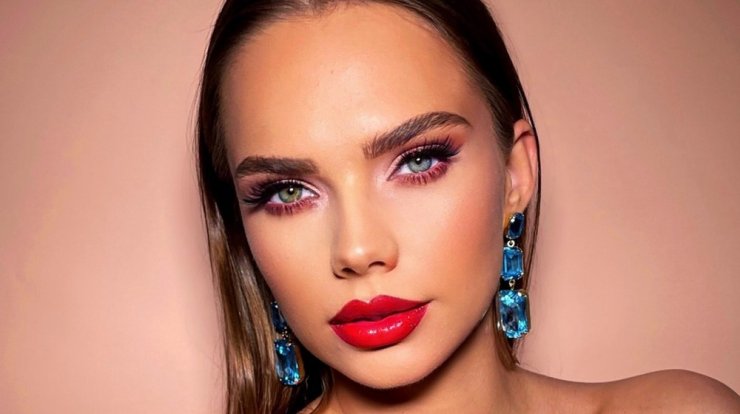 Flip Cherry Lips: Πώς να υιοθετήσεις την hot τάση του καλοκαιριού