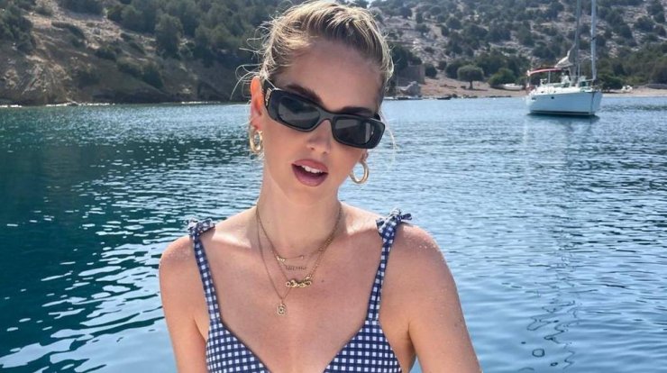 Chiara Ferragni: Όλα τα μαγιό που φόρεσε στην Ελλάδα 