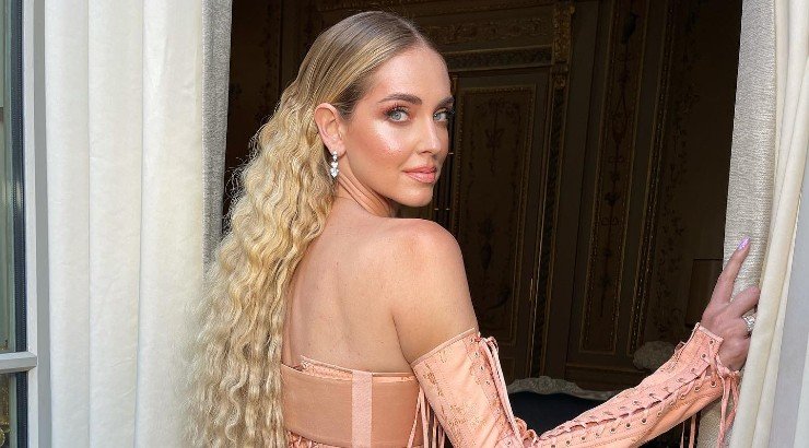 Οι δύο νέες τάσεις στα wavy μαλλιά που λατρεύει η Chiara Ferragni και άλλες celebrities!