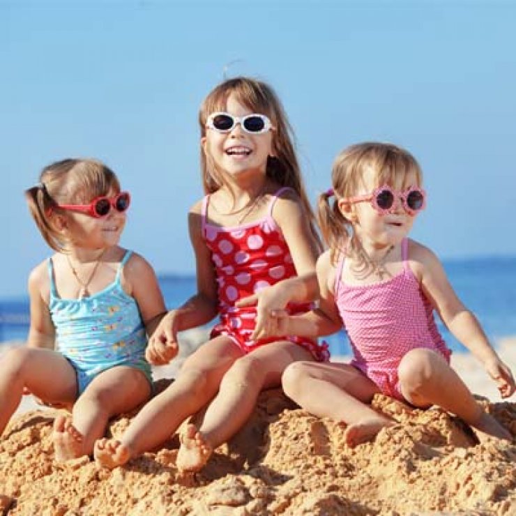 Παιδί και θάλασσα: 10 συμβουλές για τις διακοπές