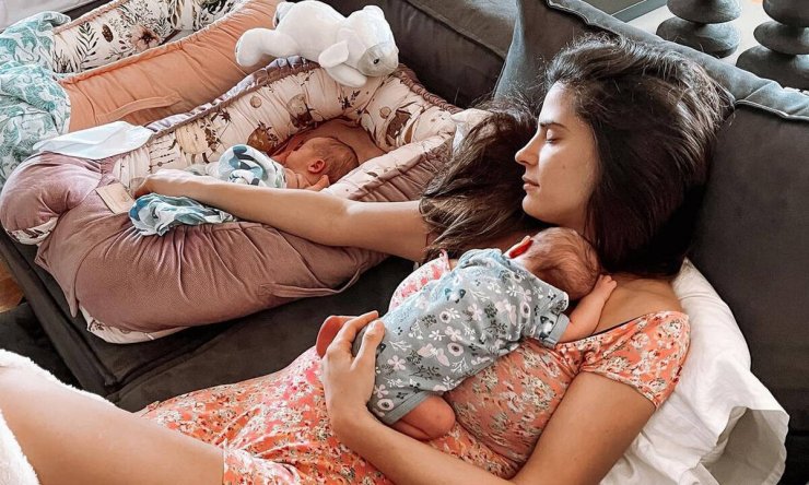 Χριστίνα Μπόμπα: Δημοσίευσε το πιο τρυφερό βίντεο με την κόρη της και την μητέρα της!