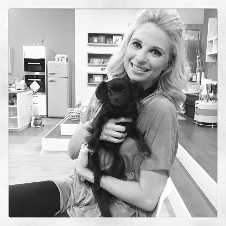 Χριστιάνα Αριστοτέλους: Με ποια επώνυμη φόρεσε τα ίδια ρούχα το βράδυ του live