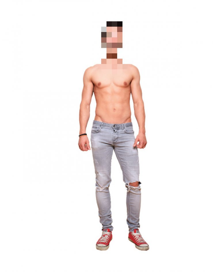 Διαγωνιζόμενος Μr Cyprus τραγουδάει σε νυχτερινό μαγαζί της Λευκωσίας